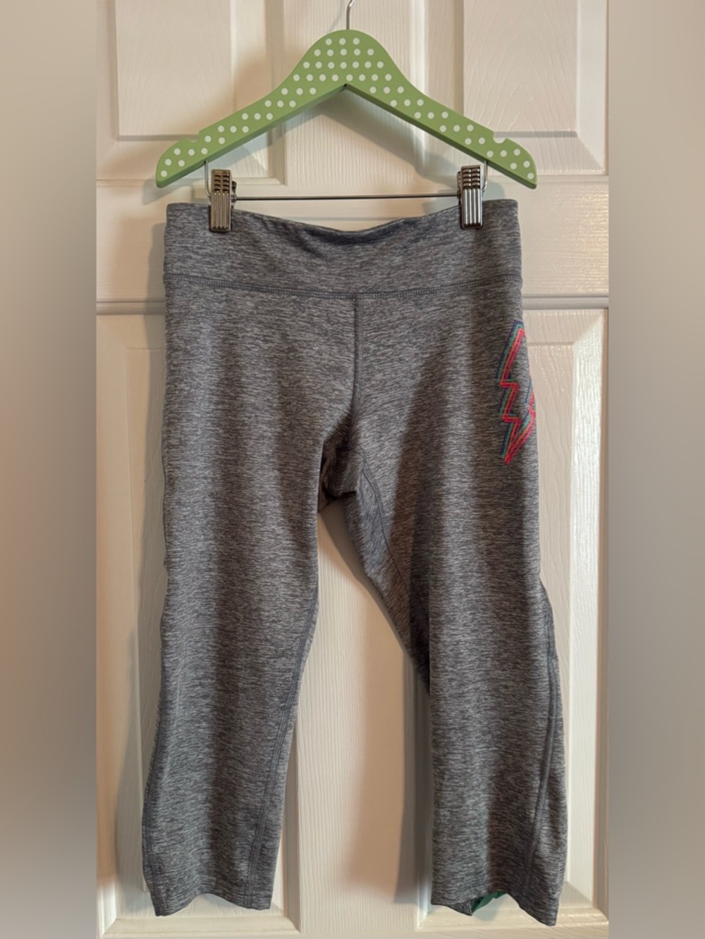 Old Navy Gray Girls' Leggings with Pink & Teal Lightning